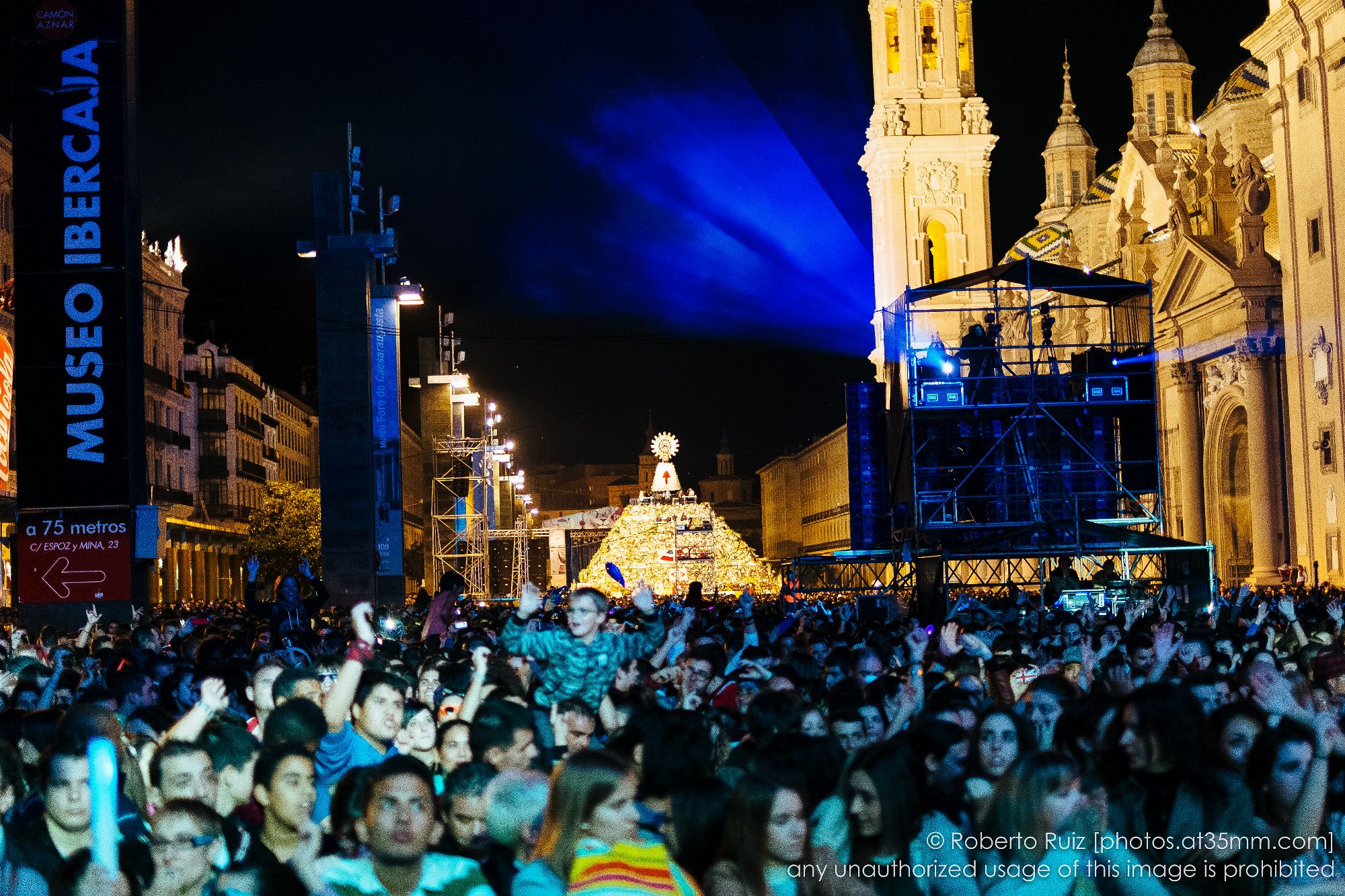 Fiesta y Tradición